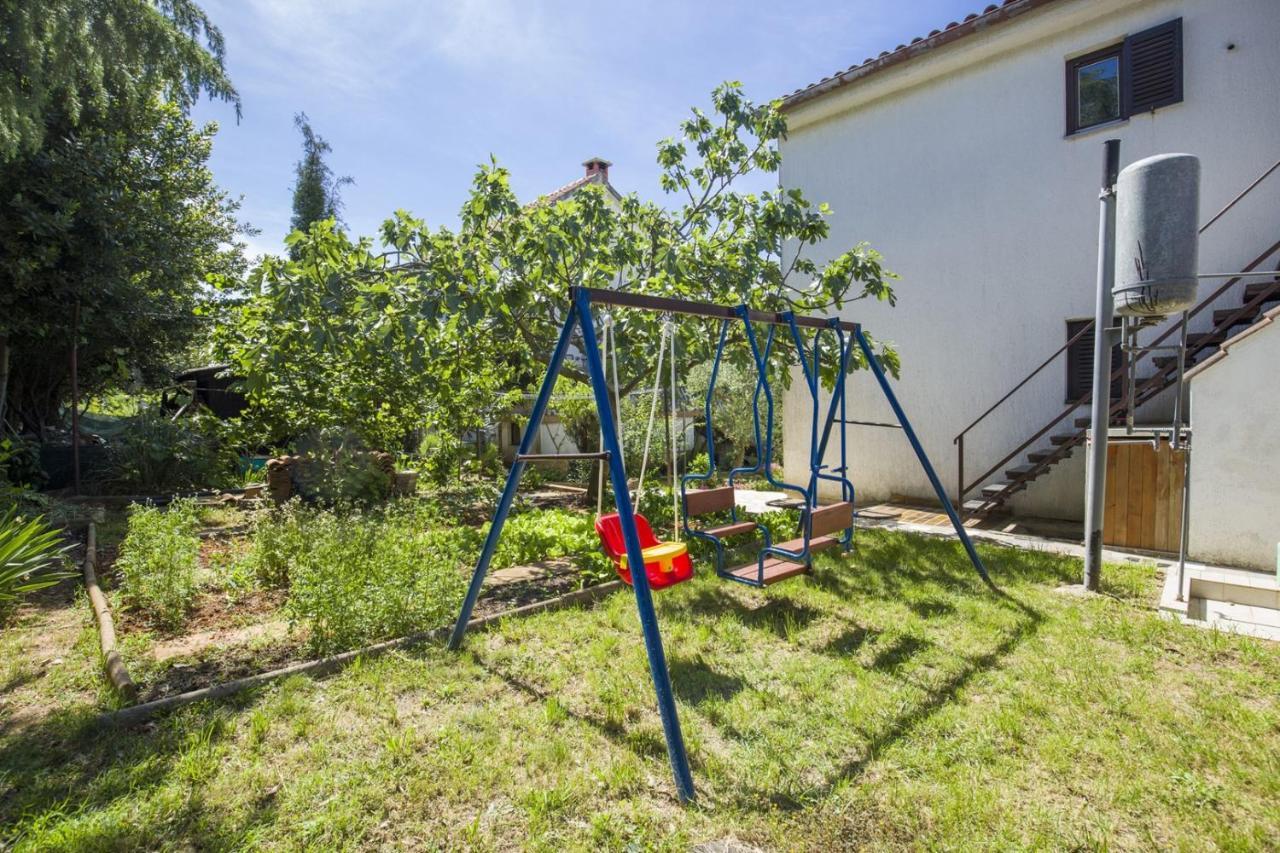 Apartment Vili Pinezići Esterno foto